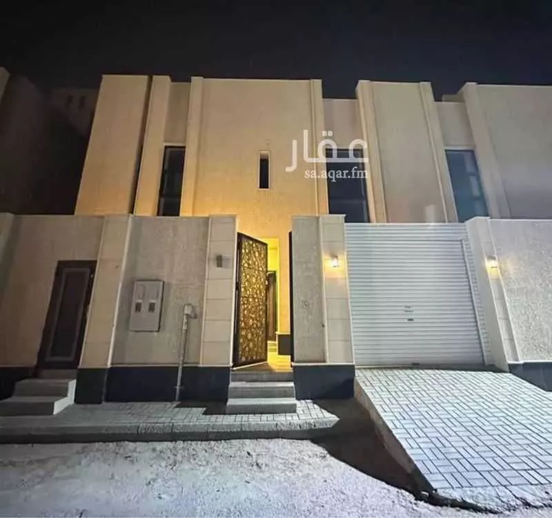 8 bedroom villa in Al Aridh 6
