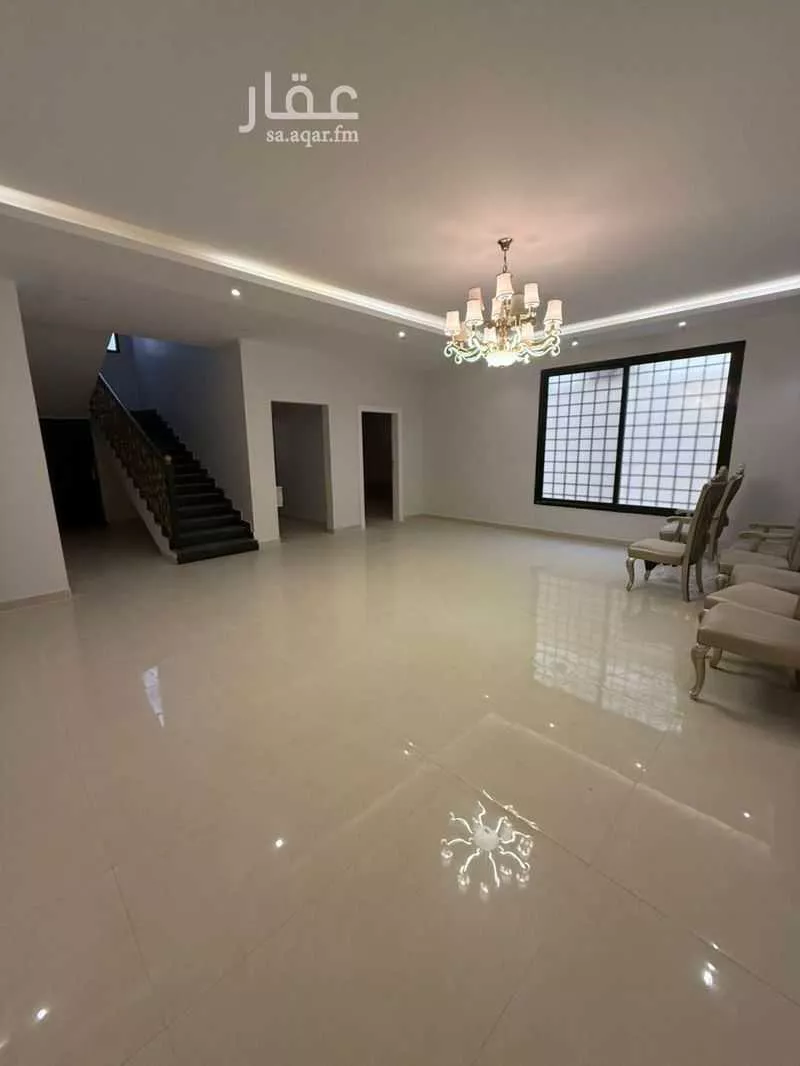 8 bedroom villa in Al Aridh 7