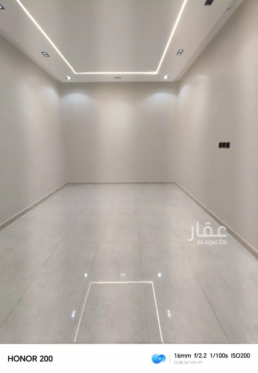 فيلا 5 غرف في العريجاء الغربية 20