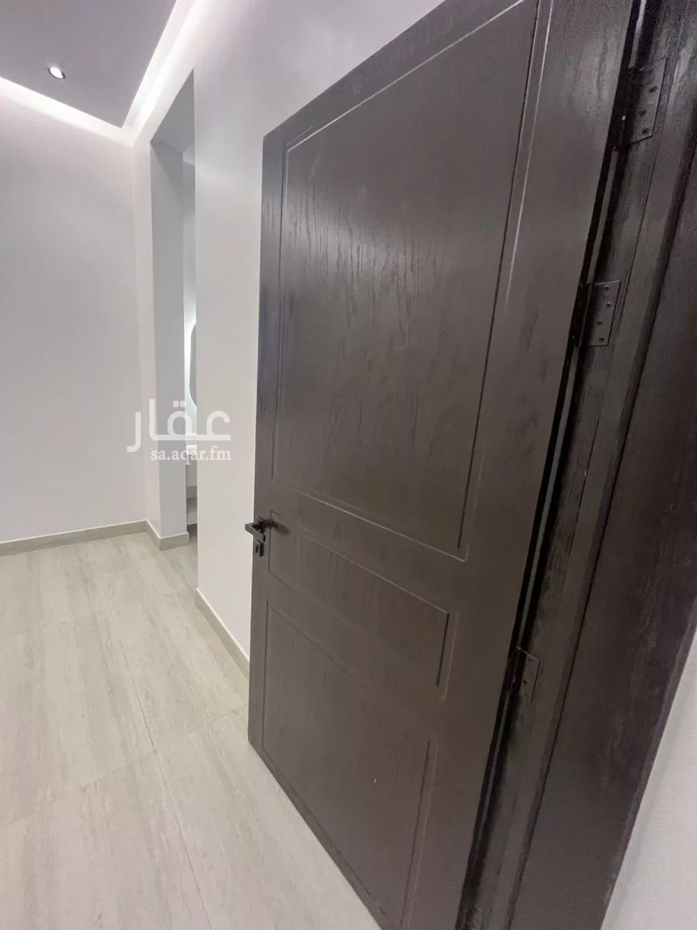 فيلا 6 غرف في العريجاء الغربية 20