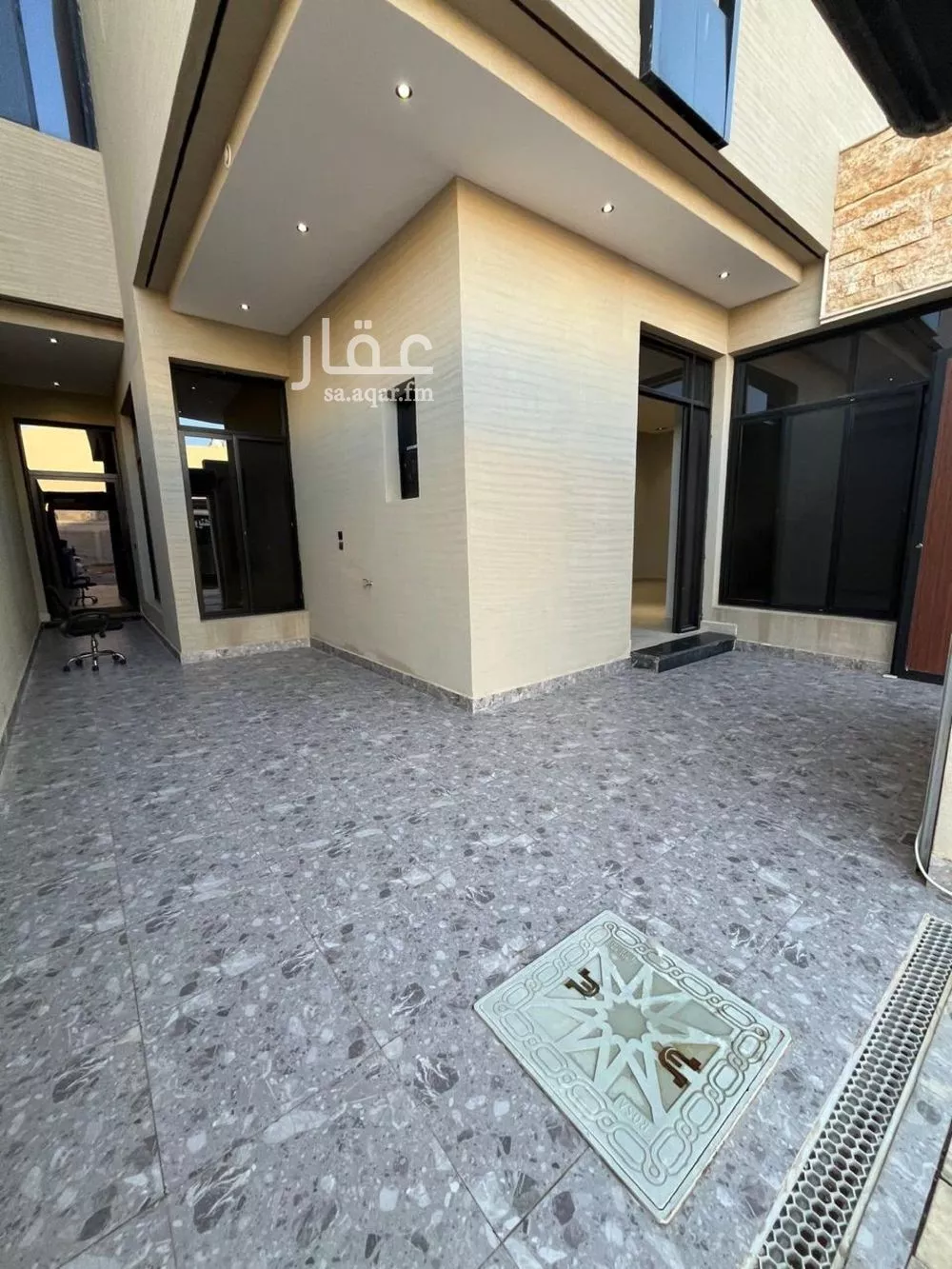 فيلا 4 غرف في الرمال 3