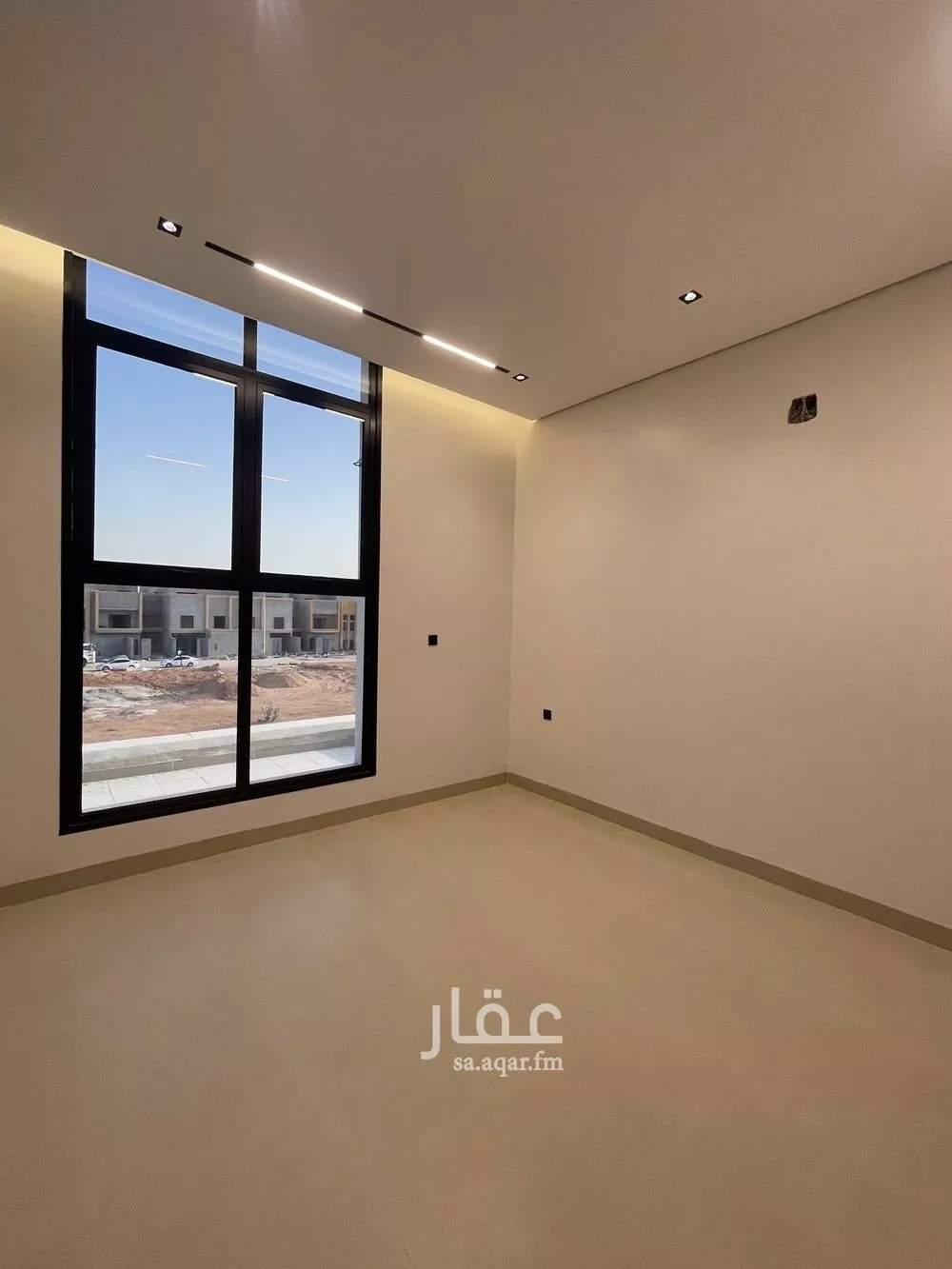 فيلا 4 غرف في الرمال 23