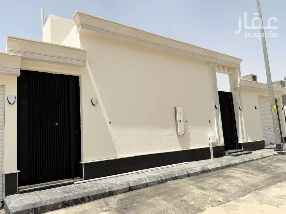 3 bedroom villa in Al Janadriyah, Riyadh 4