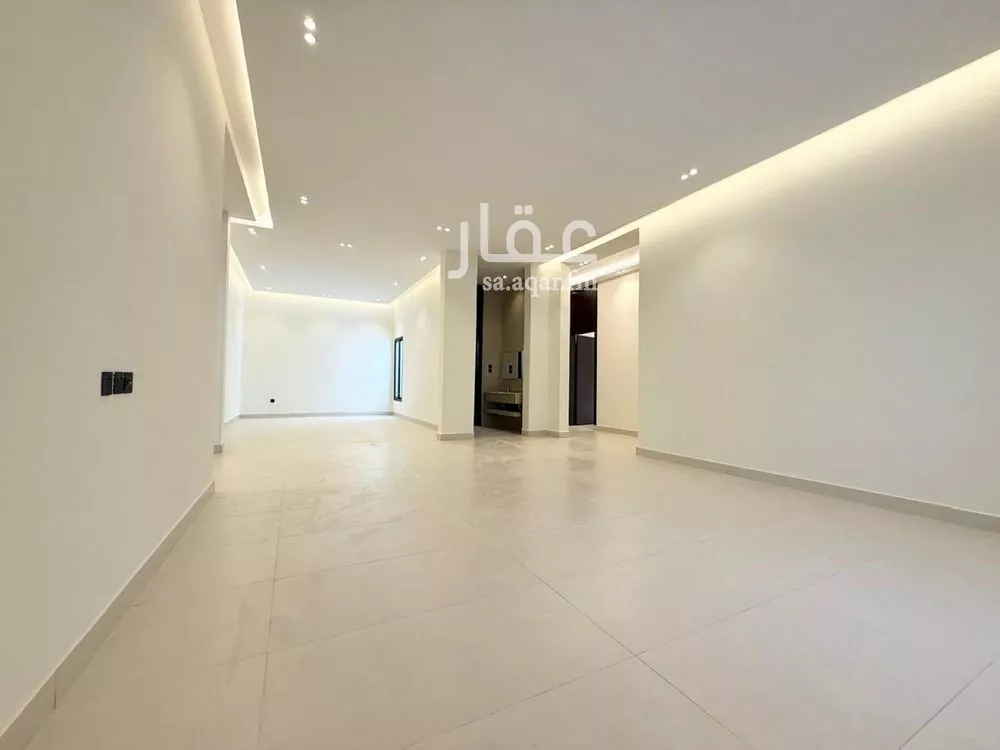 3 bedroom villa in Al Janadriyah, Riyadh 5