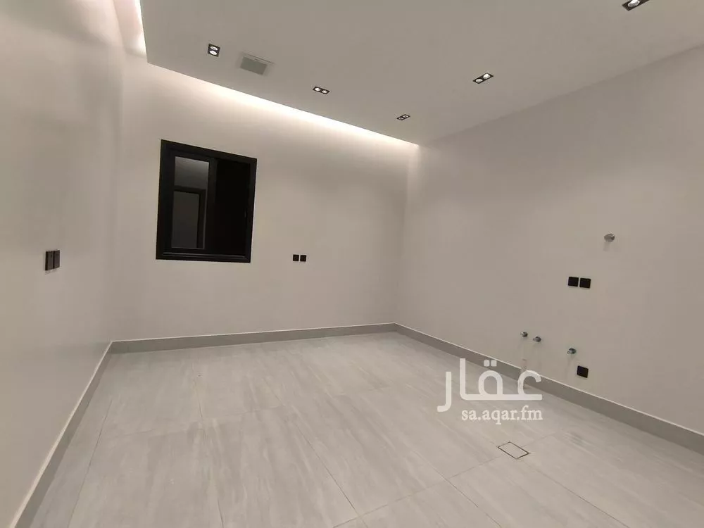 4 bedroom villa in Al Rimal 2