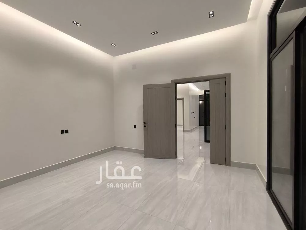 4 bedroom villa in Al Rimal 6