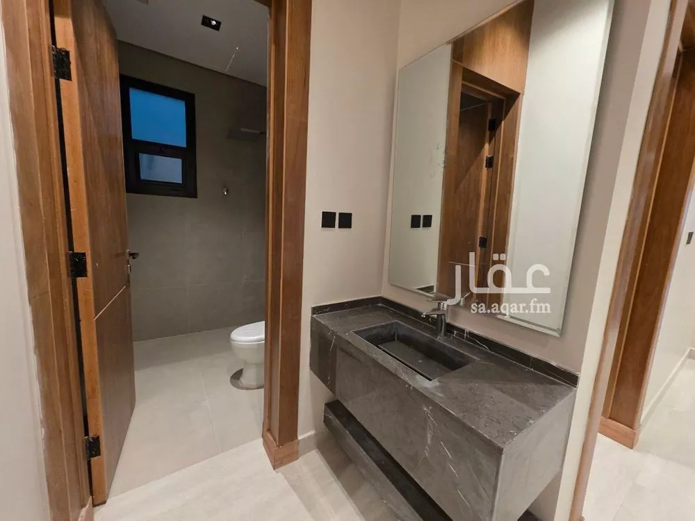 5 bedroom villa in Al Rimal 6