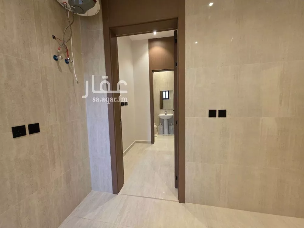 5 bedroom villa in Al Rimal 13