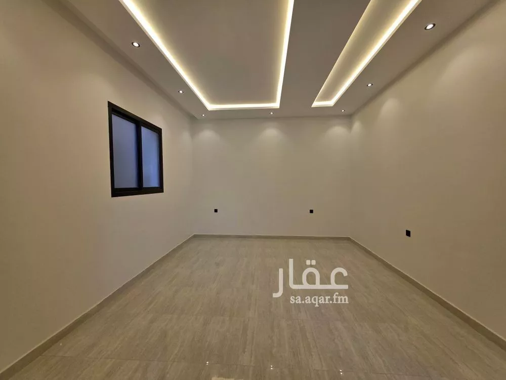 5 bedroom villa in Al Rimal 17
