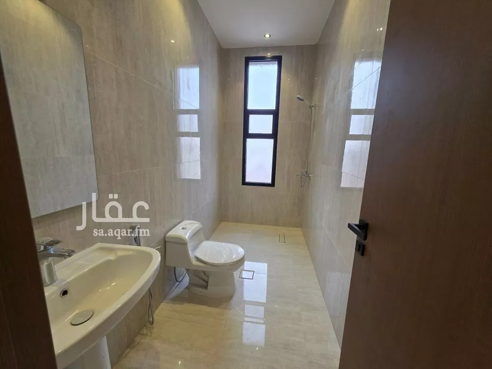 5 bedroom villa in Al Rimal 21