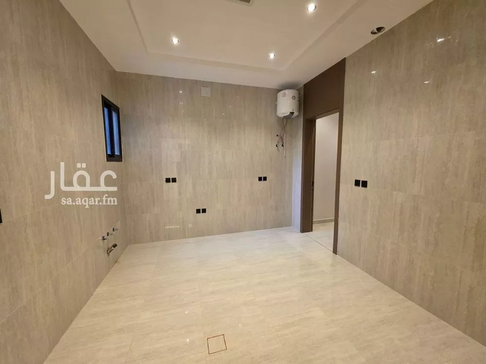 5 bedroom villa in Al Rimal 22
