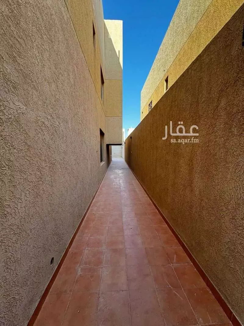 6 bedroom villa in Al Sahafah, Riyadh 4