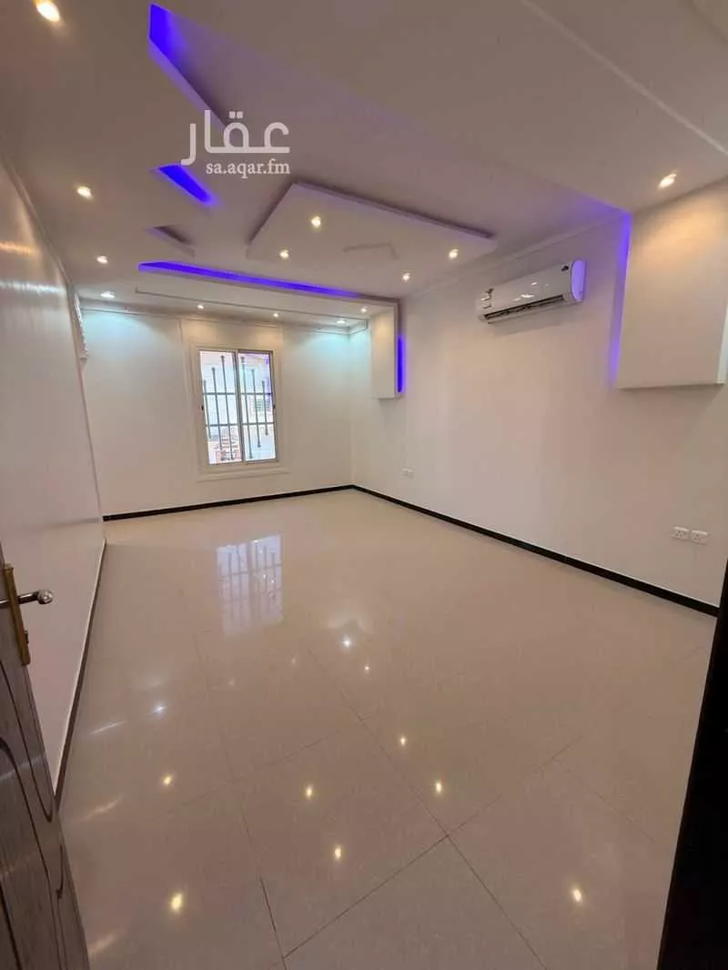 4 bedroom villa in Dhahrat Laban, Riyadh 2
