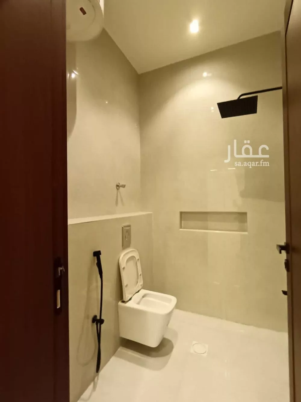 فيلا 7 غرف في ظهرة نمار 9