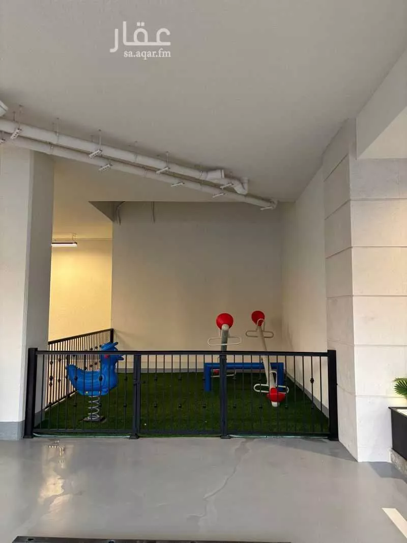 3 bedroom apartment in Al Bandariyah, Eastern Province 2