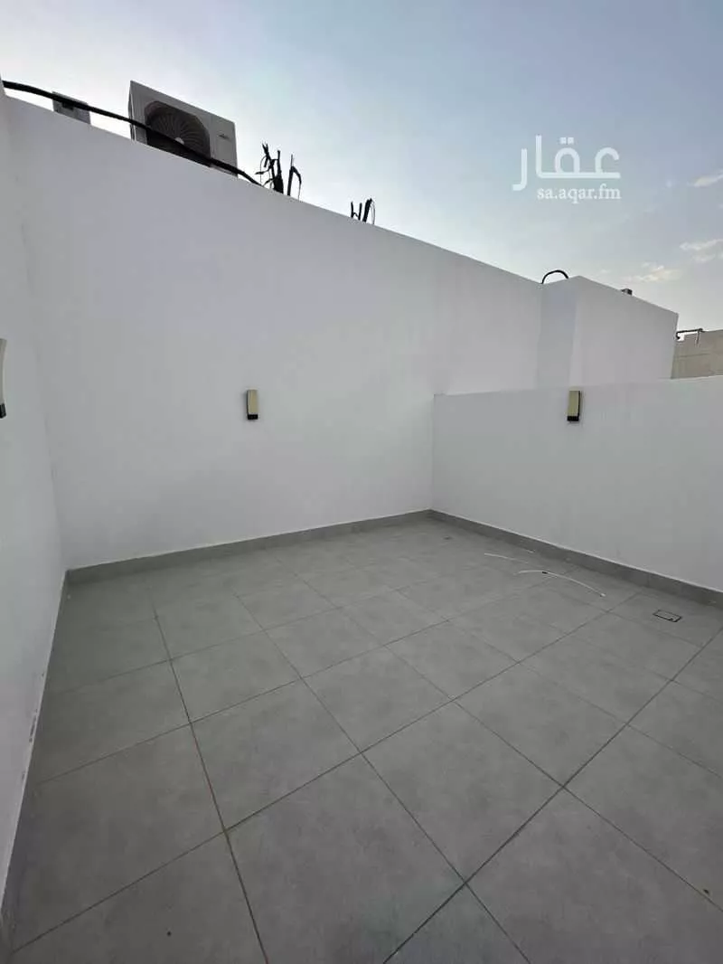 شقة 4 غرف في البحر، الخبر 25
