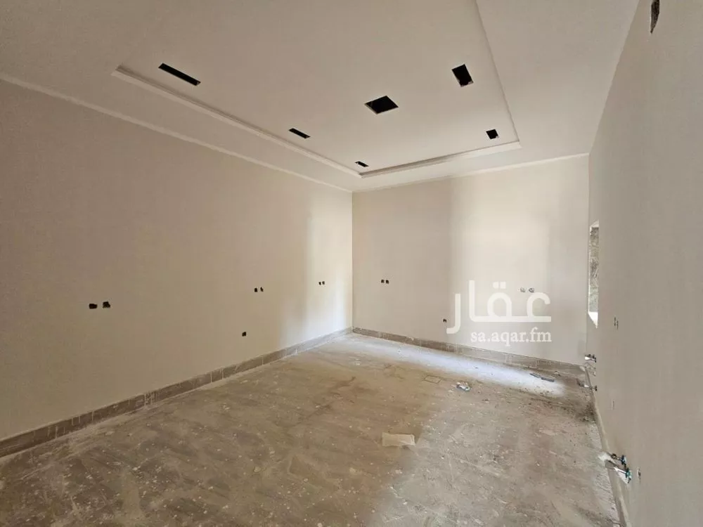 5 bedroom villa in Al Rimal 15