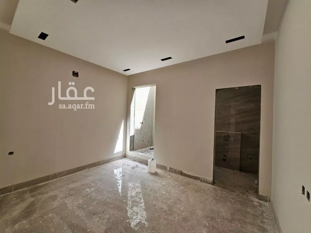 5 bedroom villa in Al Rimal 7