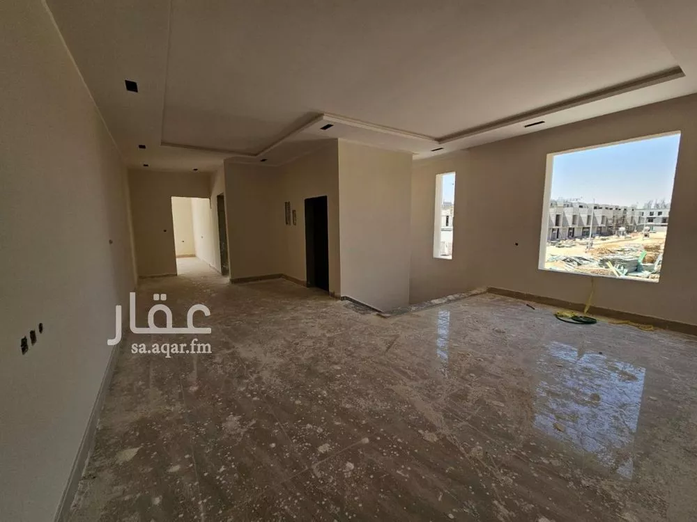 5 bedroom villa in Al Rimal 10