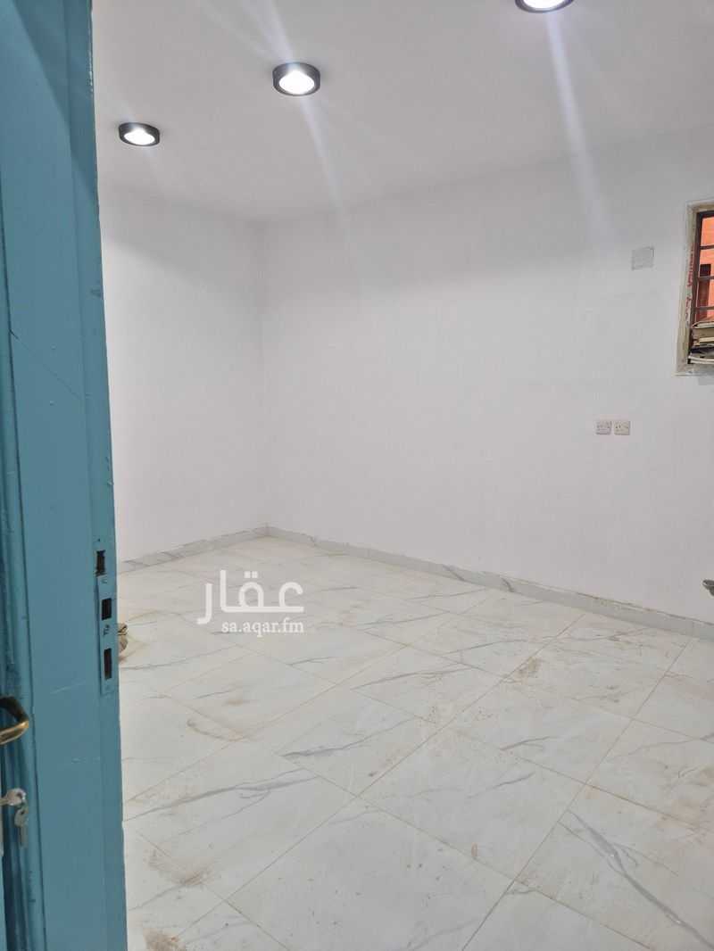 1 bedroom building in Ghubairah, Riyadh 4