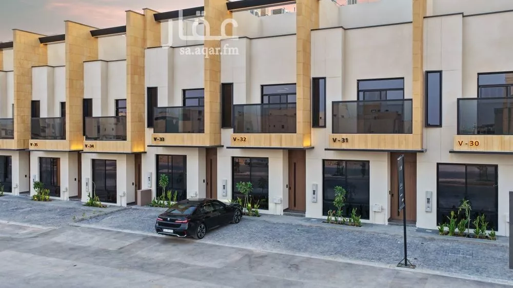 3 bedroom villa in Al Narjis 4