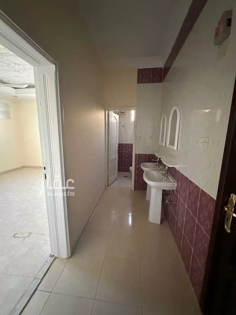 4 bedroom apartment in Al Muruj B, Tabuk 3