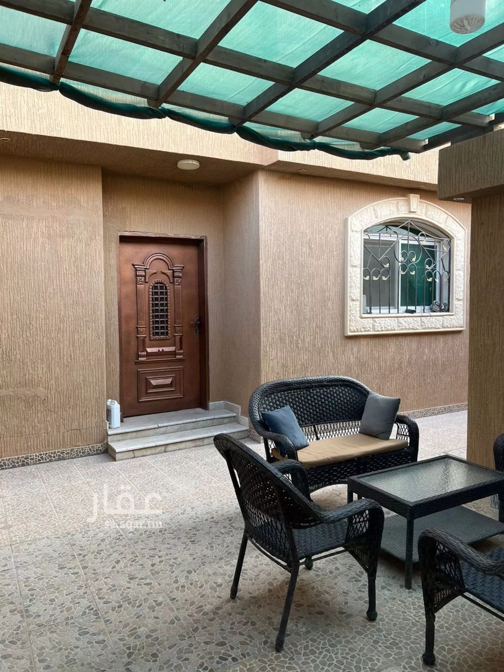 فيلا 11 غرف في العقيق 4