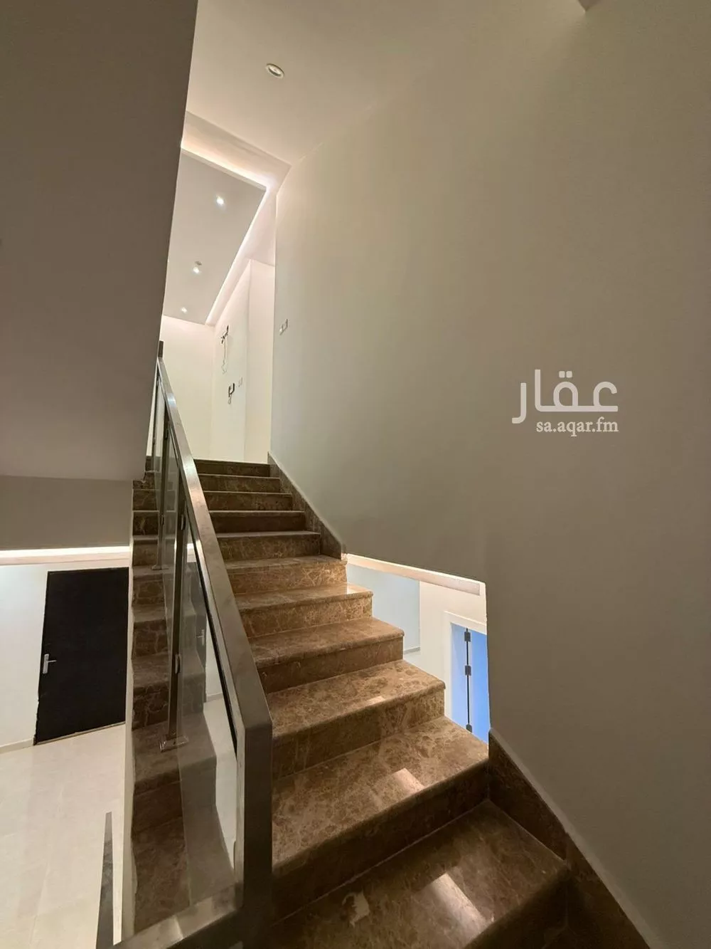 6 bedroom villa in Al Aridh 13