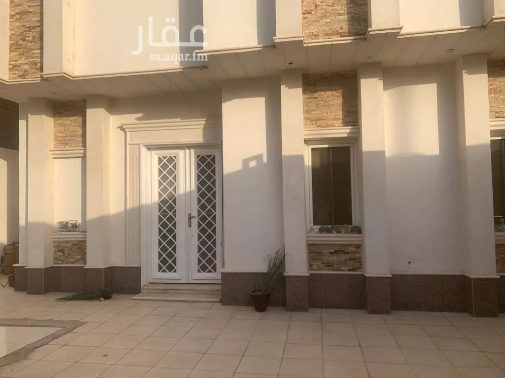 8 bedroom villa in Al Narjis 10
