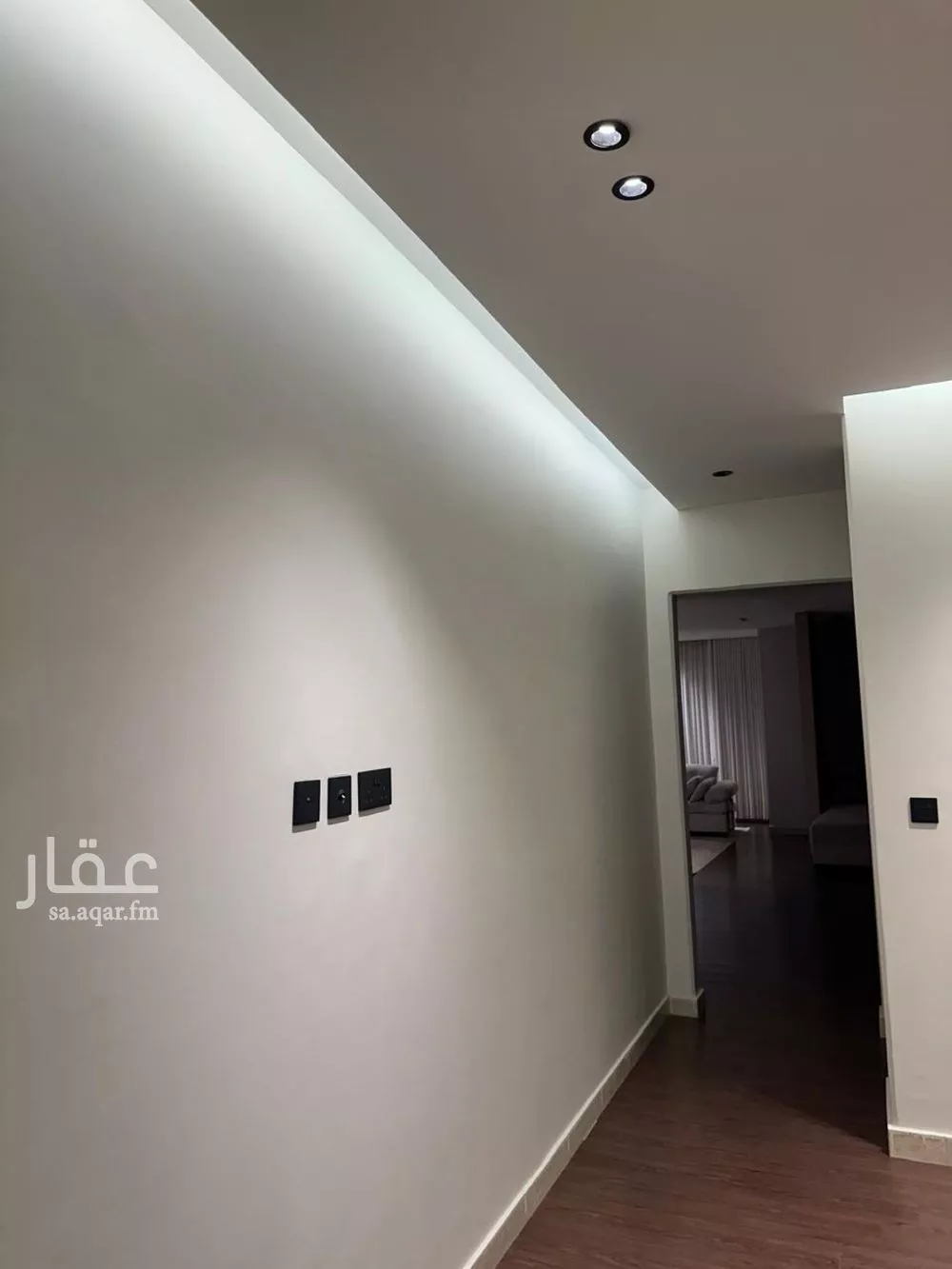 5 bedroom villa in Riyadh 9