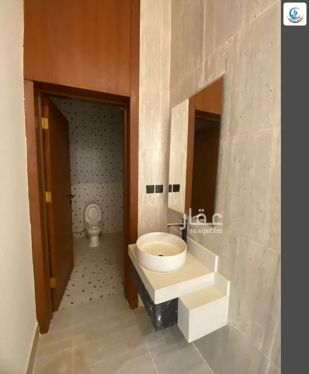 فيلا 8 غرف في طويق 10