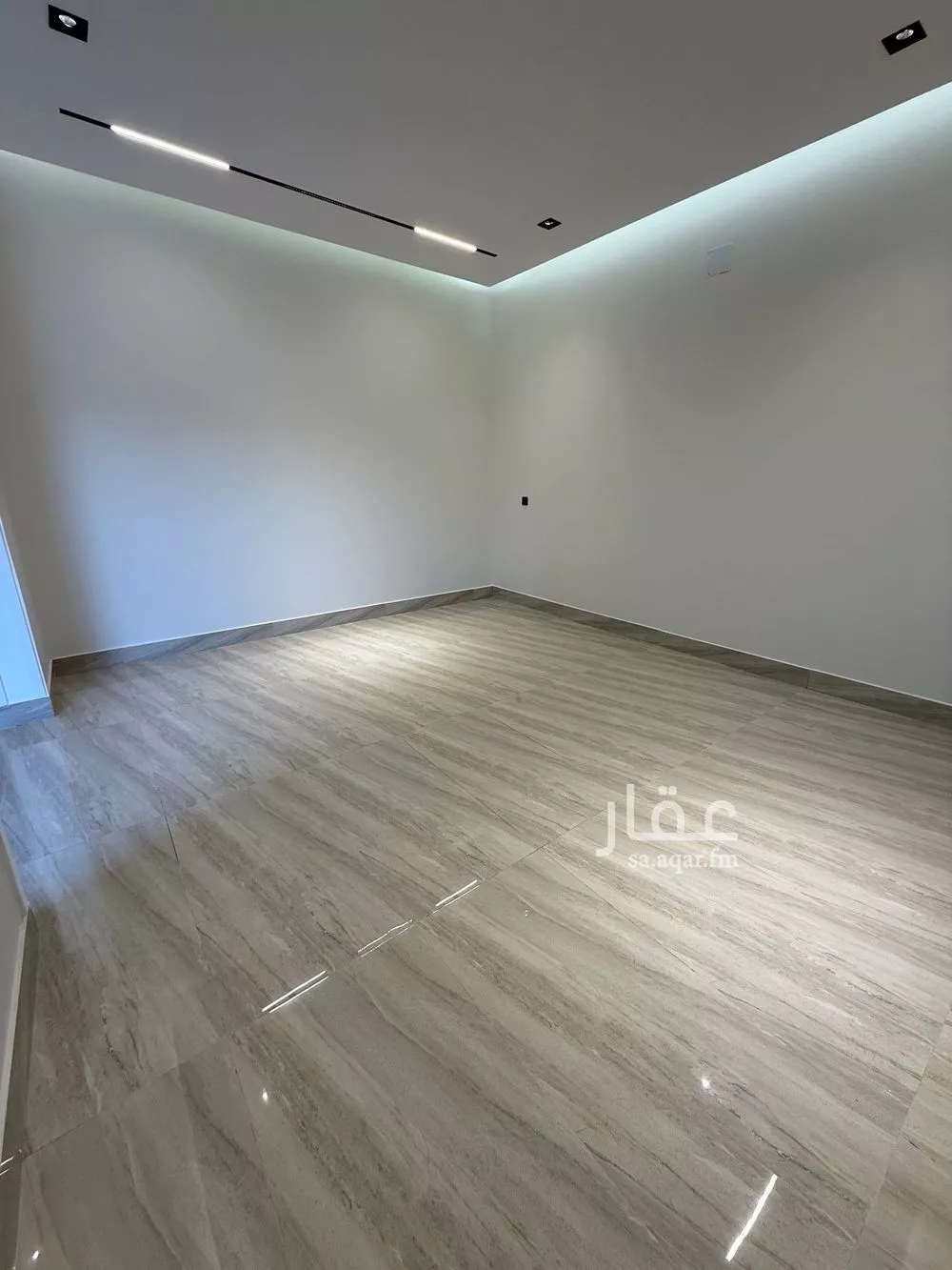 7 bedroom villa in Al Rimal 8