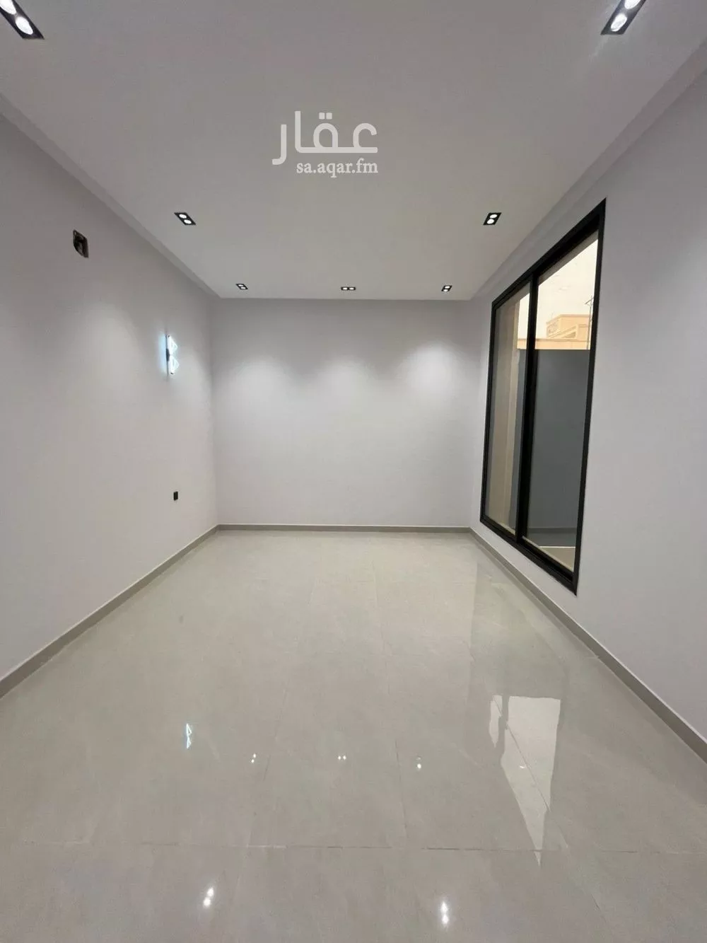 فيلا 6 غرف في طويق 25