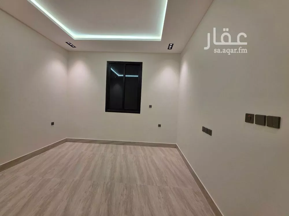 فيلا 6 غرف في الرمال 20