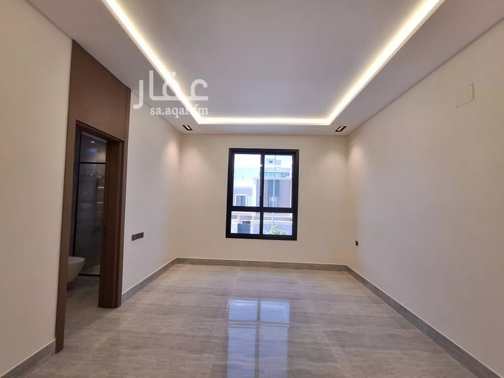 فيلا 5 غرف في الرمال 11