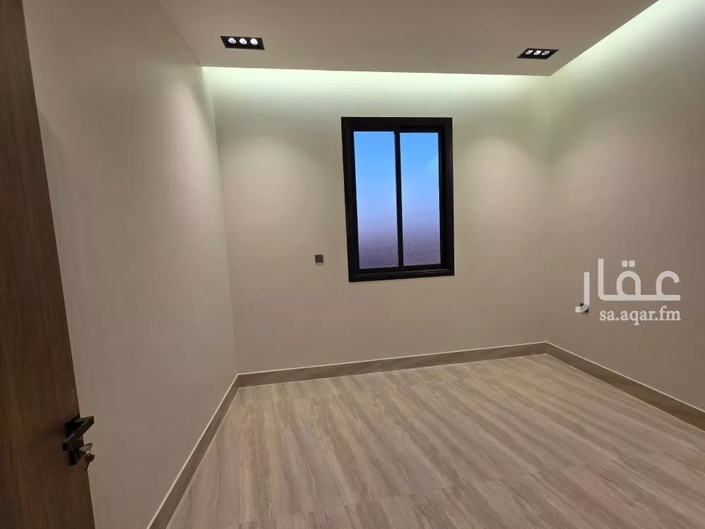 5 bedroom villa in Al Rimal 16
