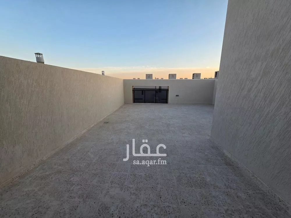 5 bedroom villa in Al Rimal 19