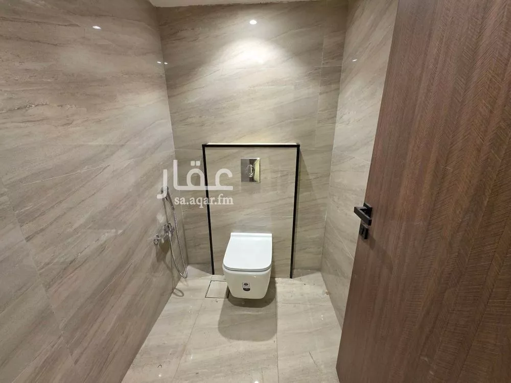 5 bedroom villa in Al Rimal 20