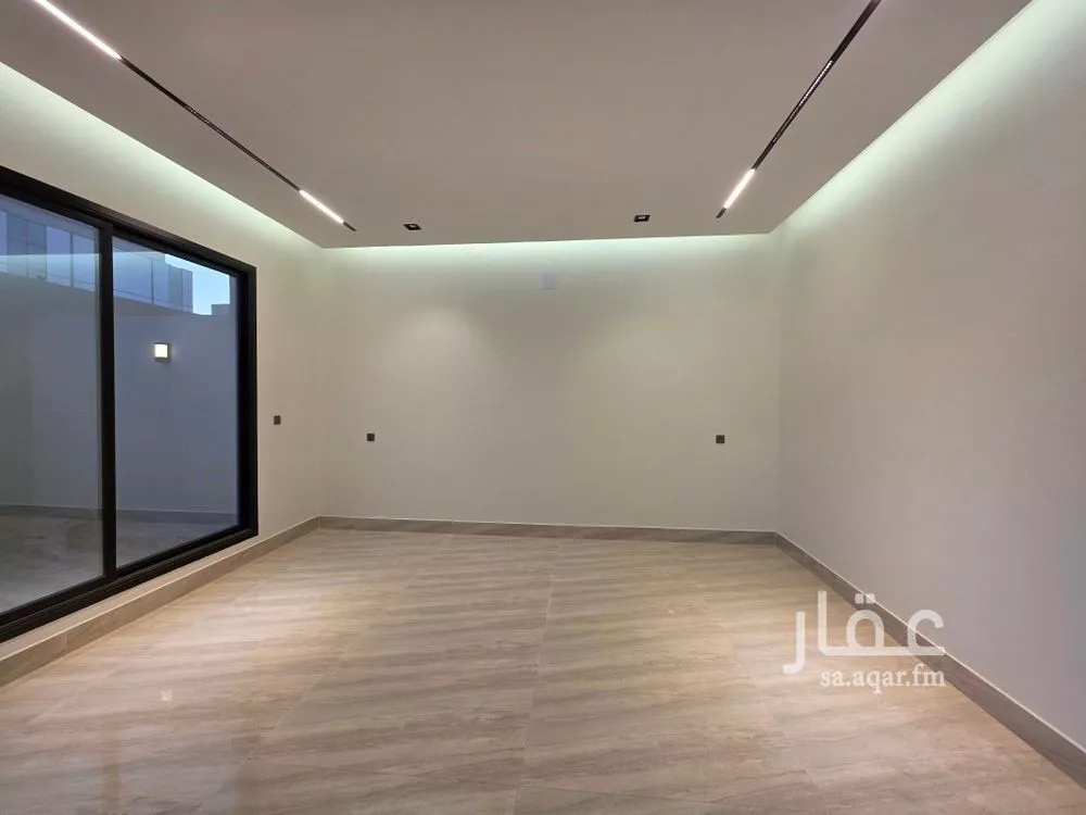 5 bedroom villa in Al Rimal 24