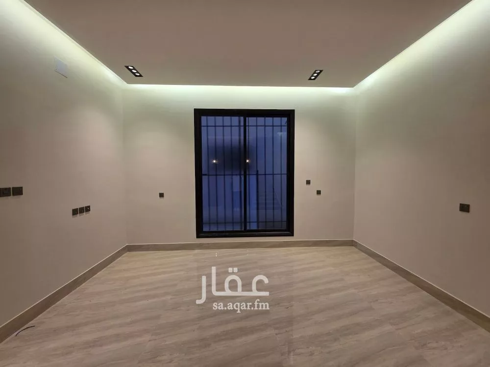 5 bedroom villa in Al Rimal 10