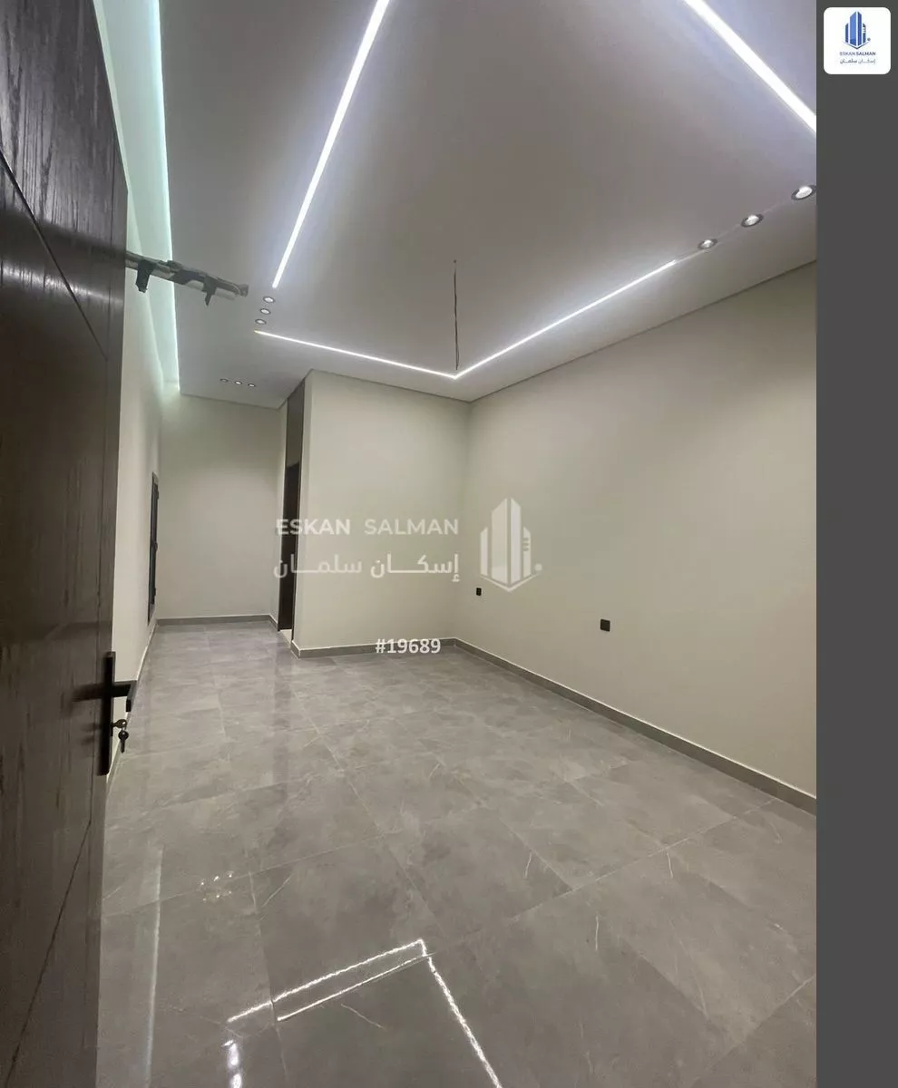 6 bedroom villa in Al Quraynah, Jeddah 5