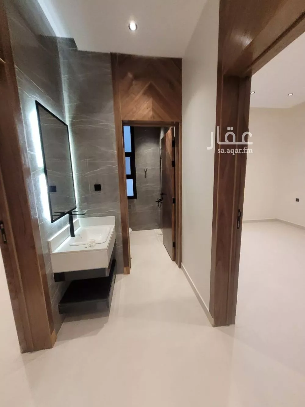 فيلا 6 غرف في طويق 13