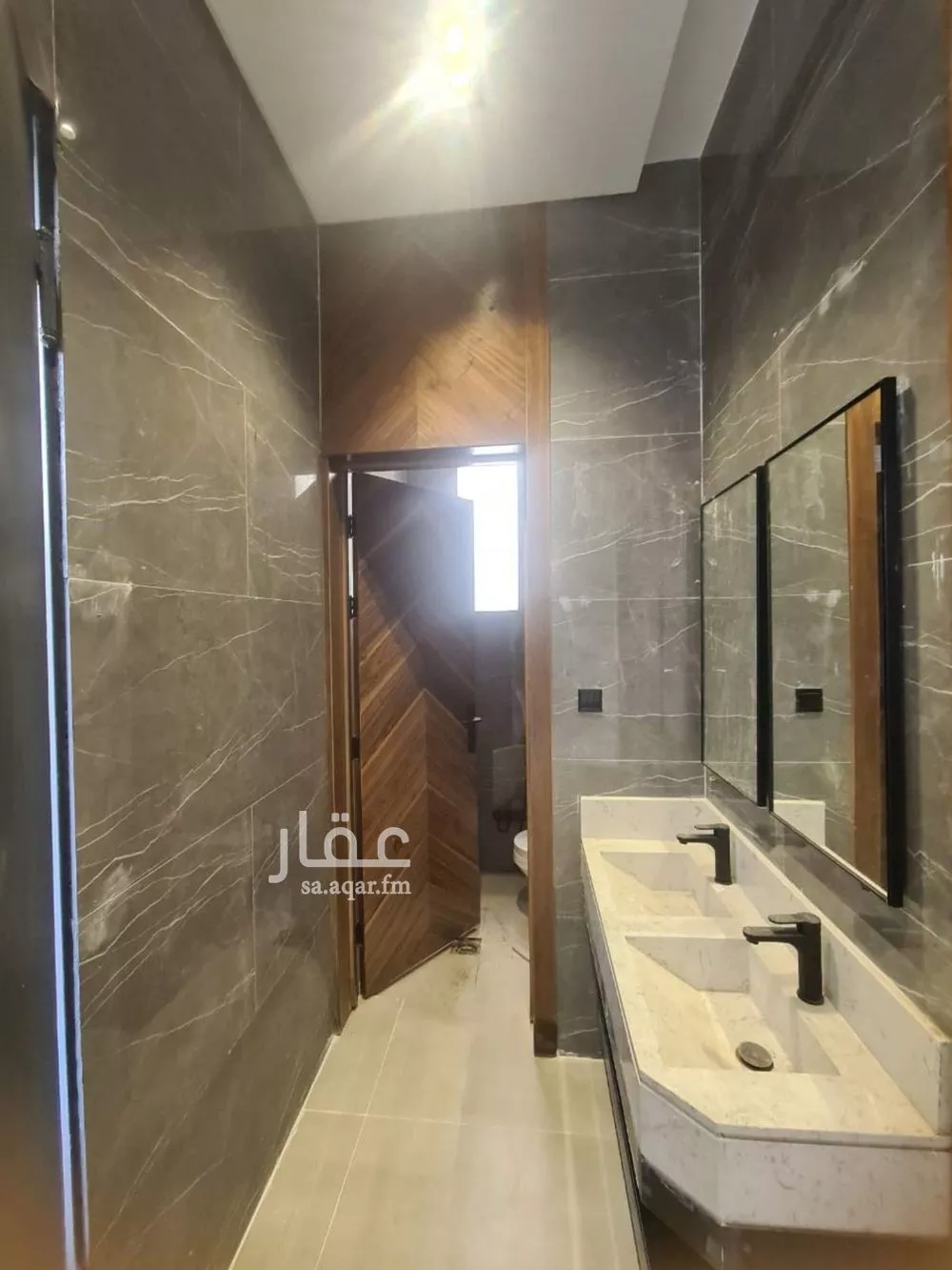 5 bedroom villa in Okaz 19