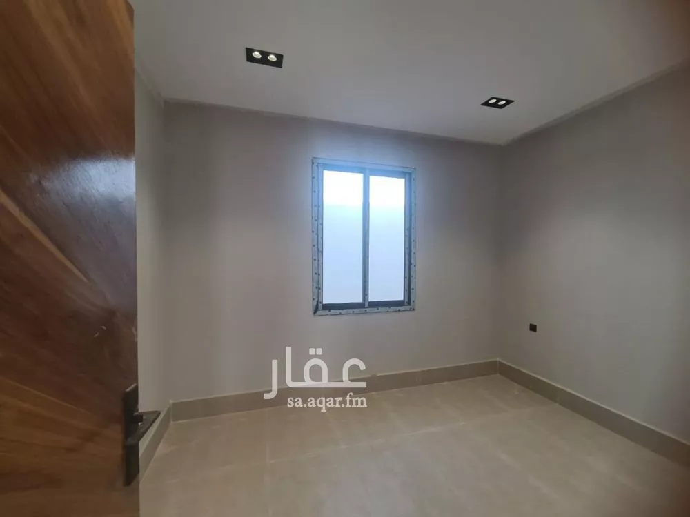 5 bedroom villa in Okaz 7