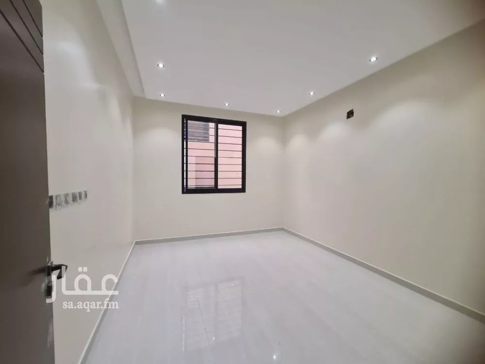 7 bedroom villa in Okaz 6