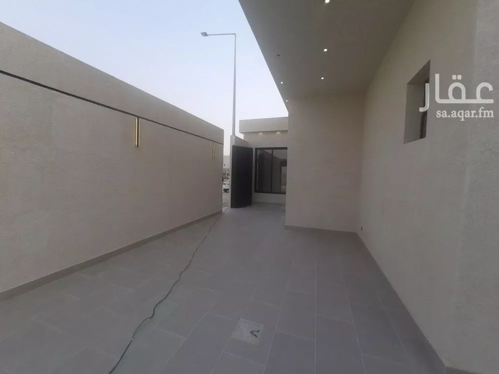 5 bedroom villa in Dirab, Riyadh 8