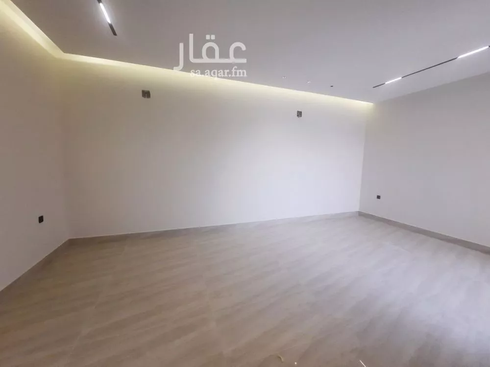 فيلا 5 غرف في ديراب 13