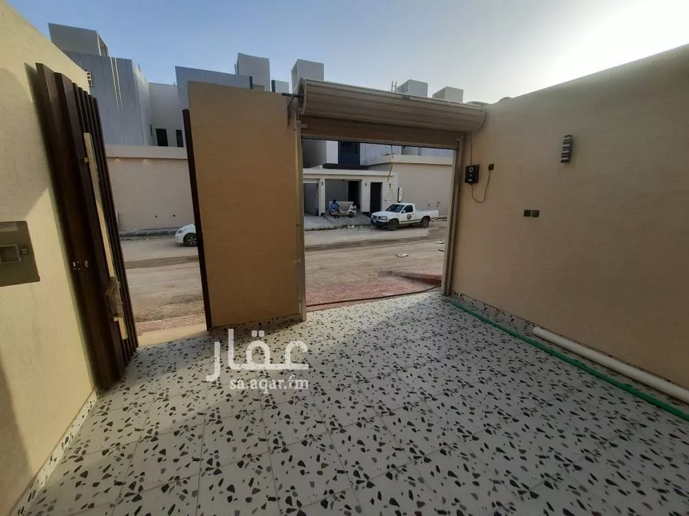 فيلا 5 غرف في بدر 15