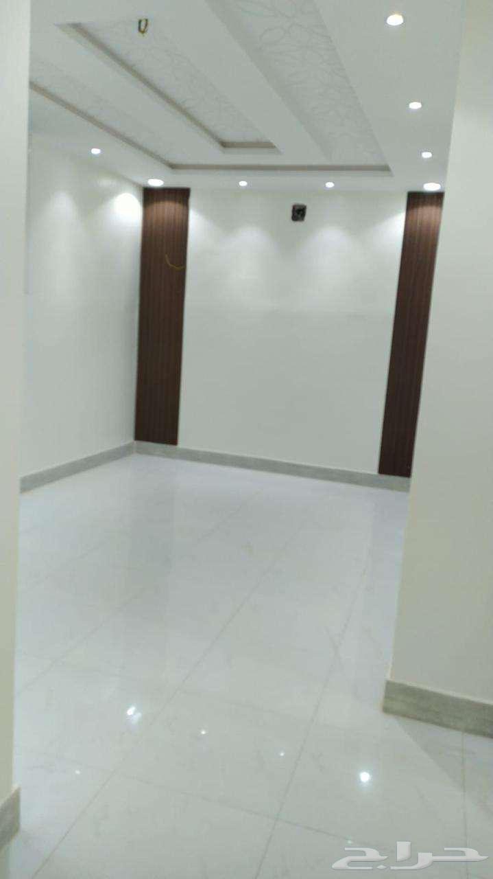 6 bedroom apartment in Tuwaiq 7