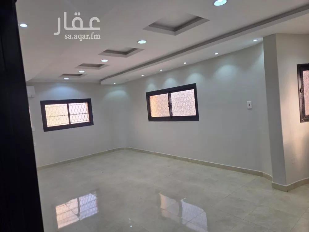 10 bedroom villa in Al Hamra 15